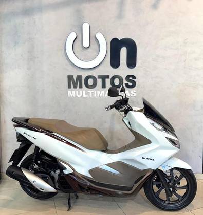 HONDA PCX DLX 